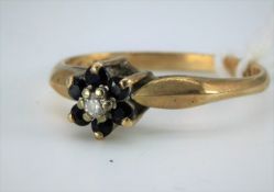 9Ct Gold Sapphire & Diamond Daisy Ring