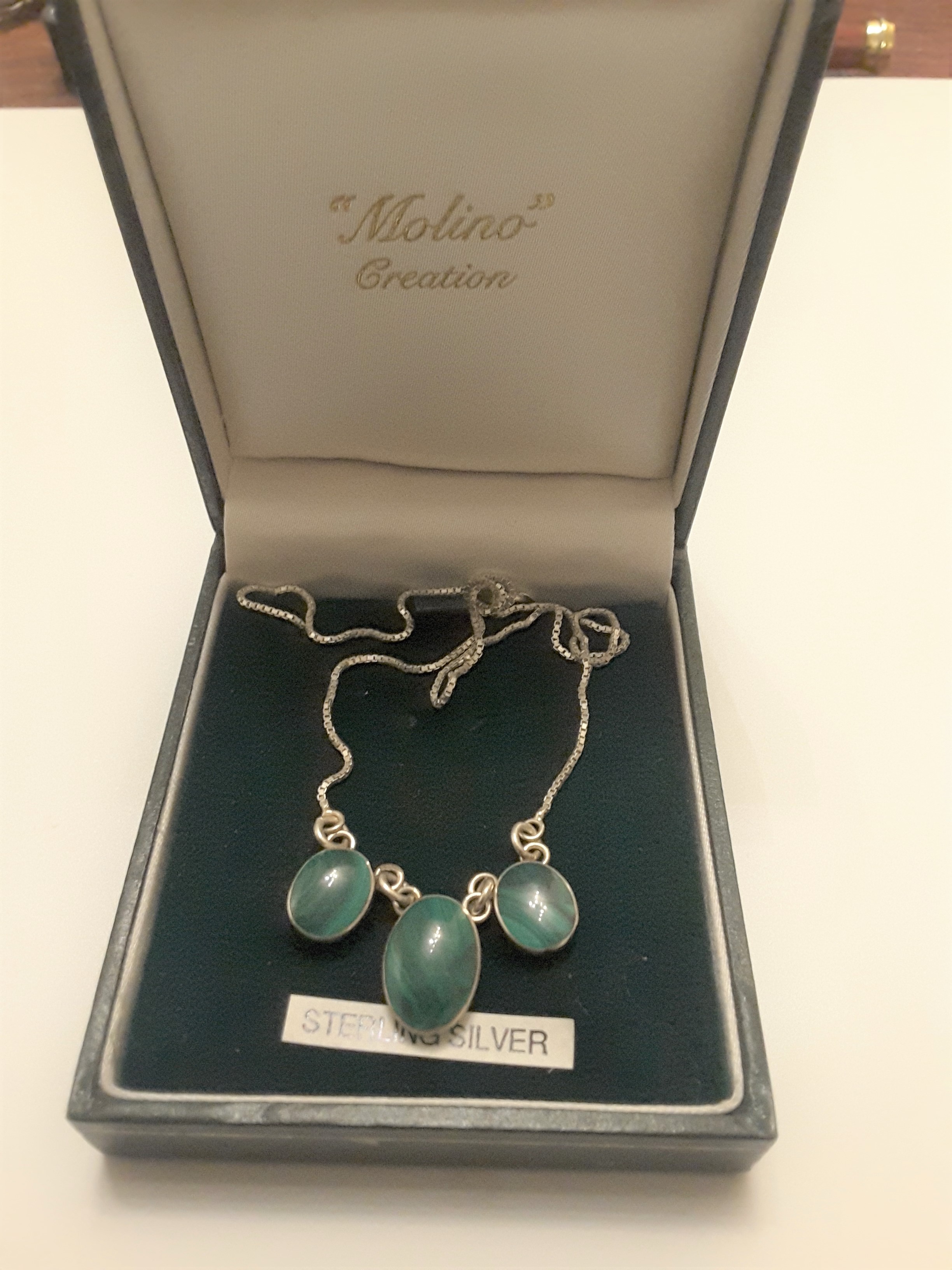 Molino Italian Silver Necklace With Green Stones