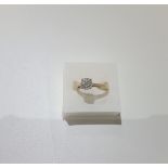 9Ct Yellow Gold Diamond Chip Ring