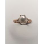 9Ct Yellow Gold Pearl Ring