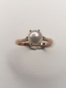 9Ct Yellow Gold Pearl Ring