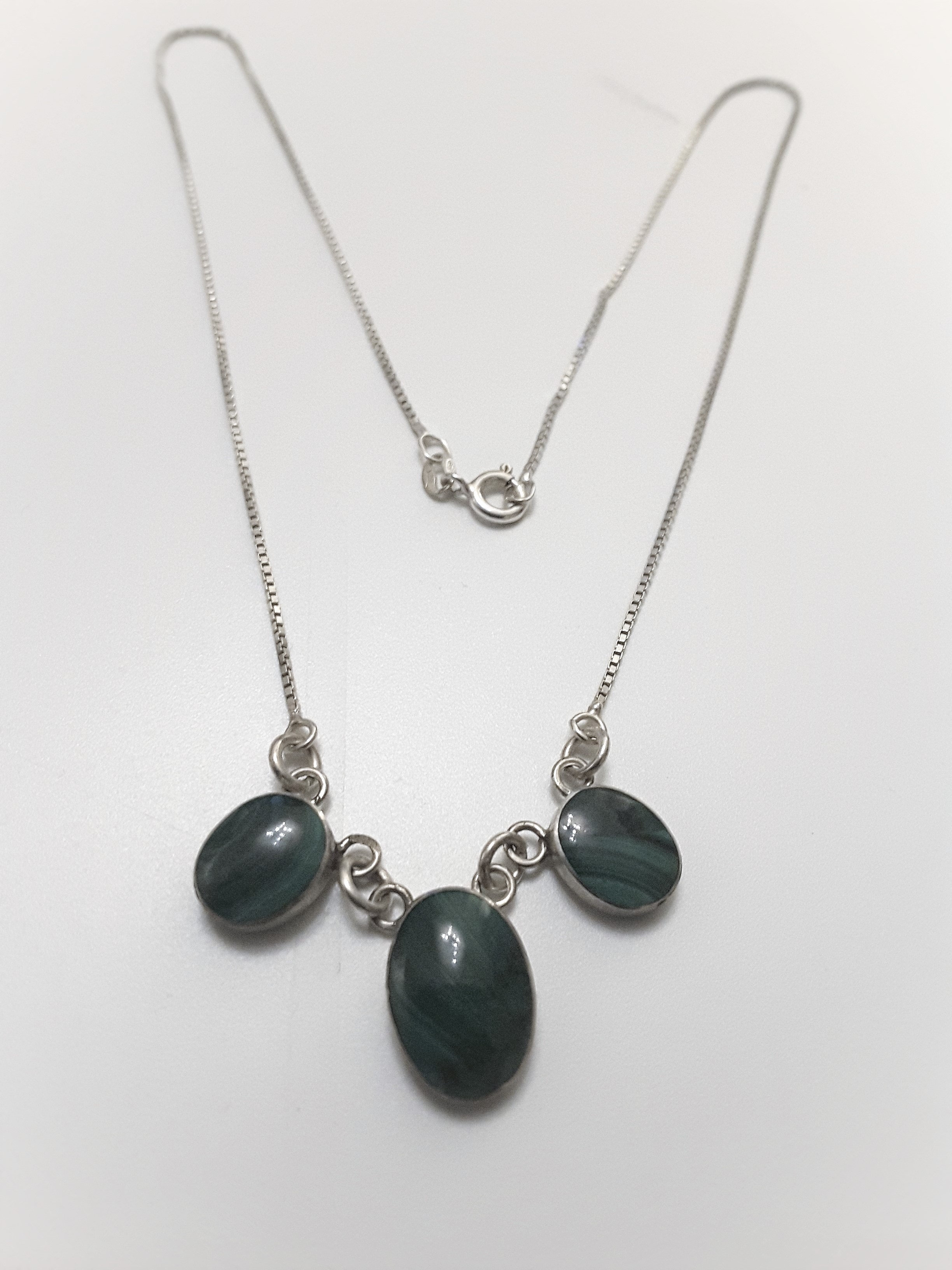 Molino Italian Silver Necklace With Green Stones - Image 3 of 4