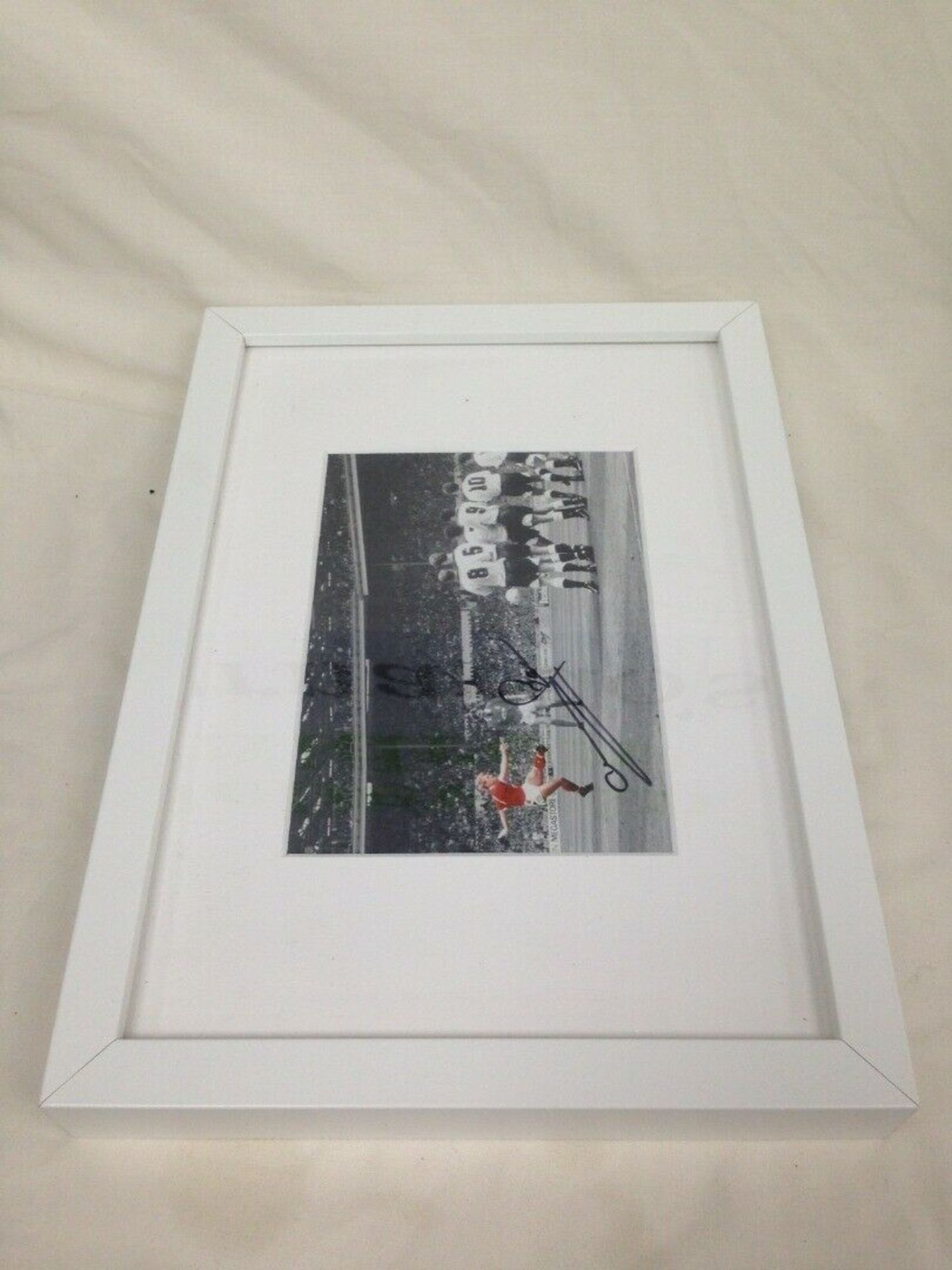 Signed Print Of Footballer Manager Stuart Pearce Mbe - Image 2 of 11