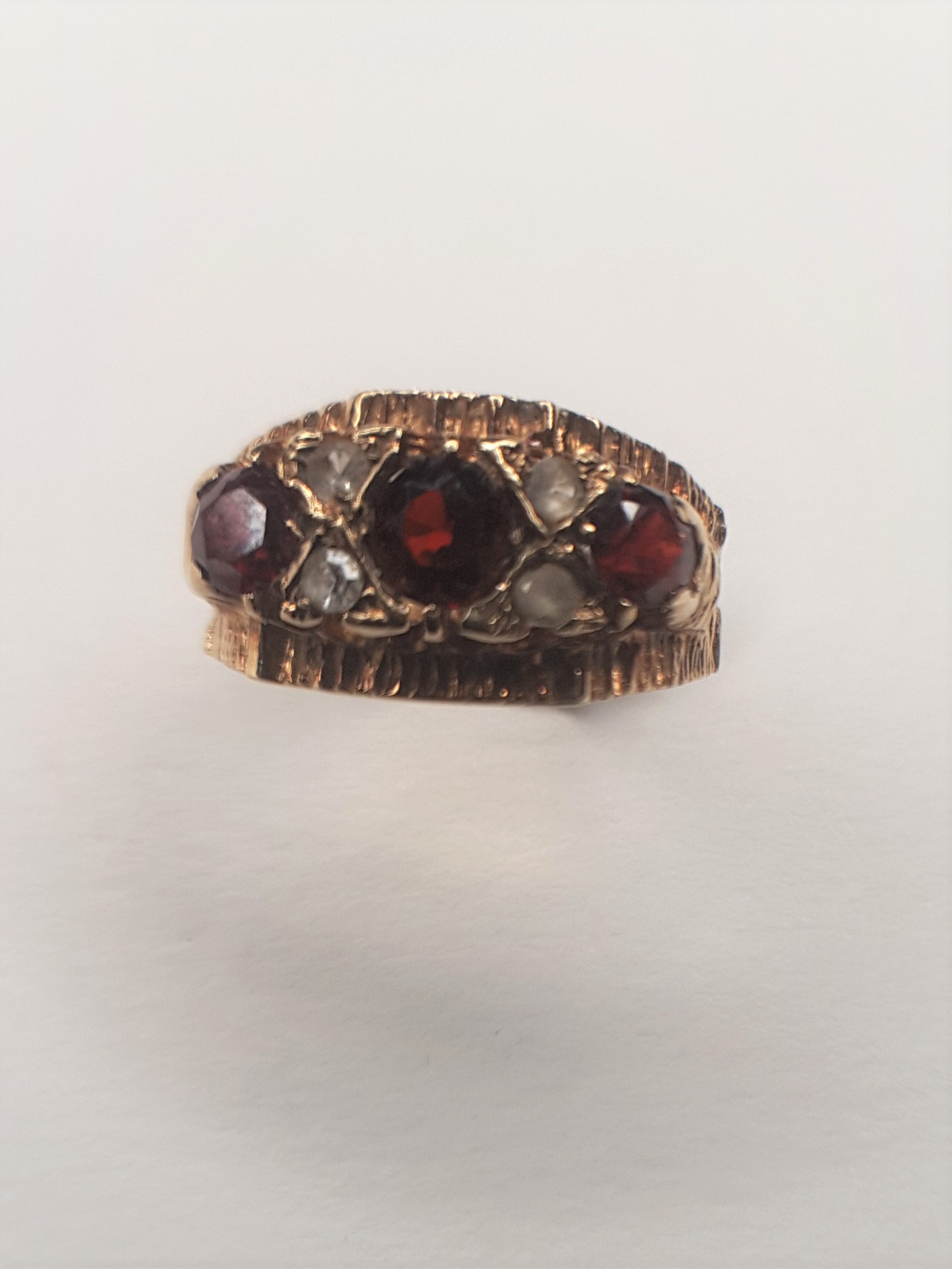 9Ct Yellow Gold Garnet Ring