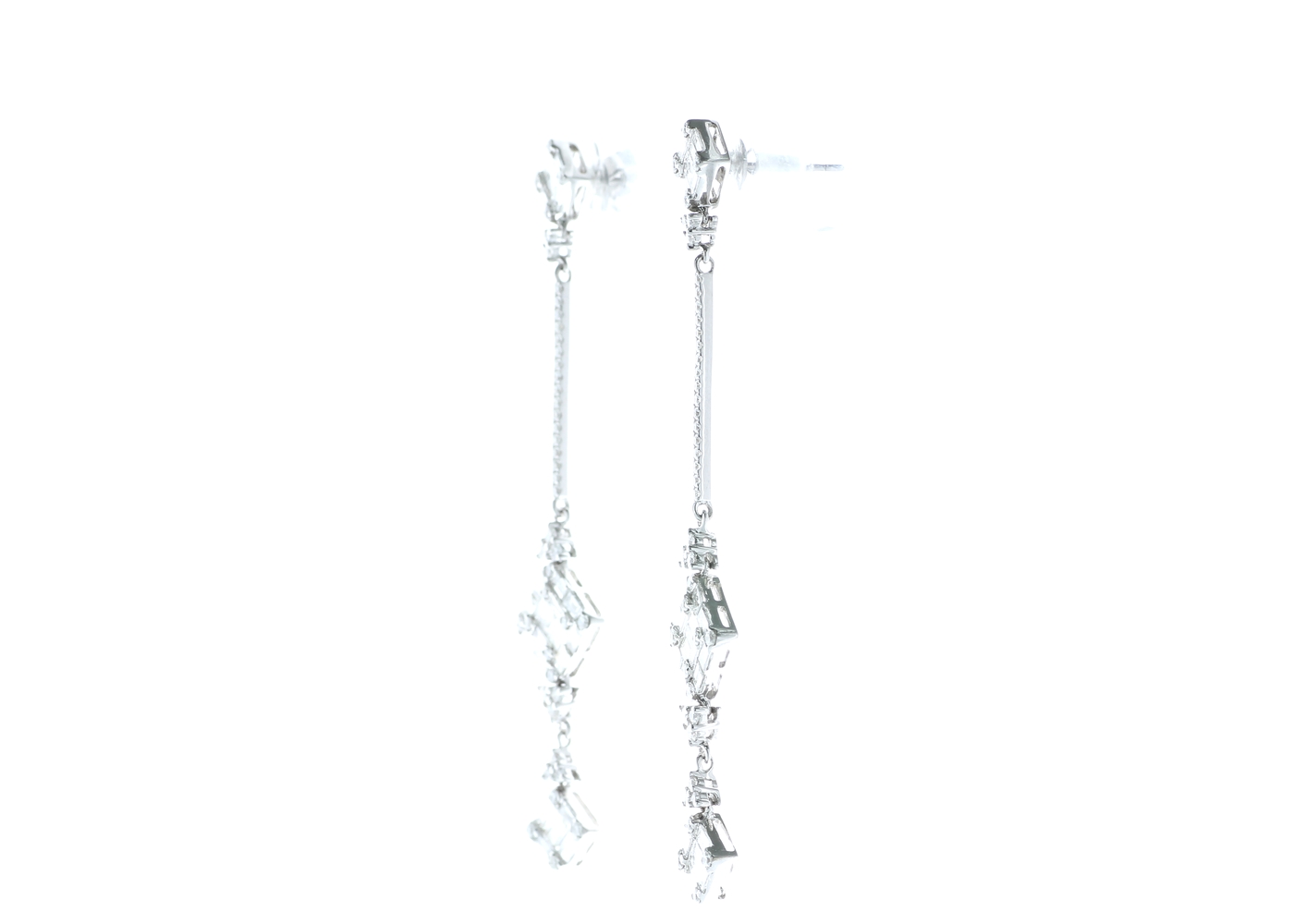 18ct White Gold Diamond Drop Earrings 2.29 Carats - Image 2 of 4