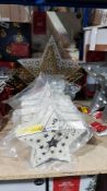 8 Items : 6 X Wooden Light Up Star & 2 X Battery Operated Gold Wire Star Light 8 Items : 6 X