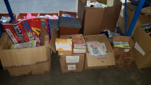 (R9C) Contents Of Floor Ð Mixed Lot To Include Mixed Sealed Greeting Cards, Approx. 2200 A7 Invitati