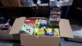 (R6G) Contents Of Large Box : Mixed Menkind / Red5 Items To Include Slot Machine, Power Popper, Vin