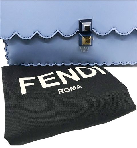 Fendi - Kan I Medium Leather Shoulder Bag - Image 2 of 8