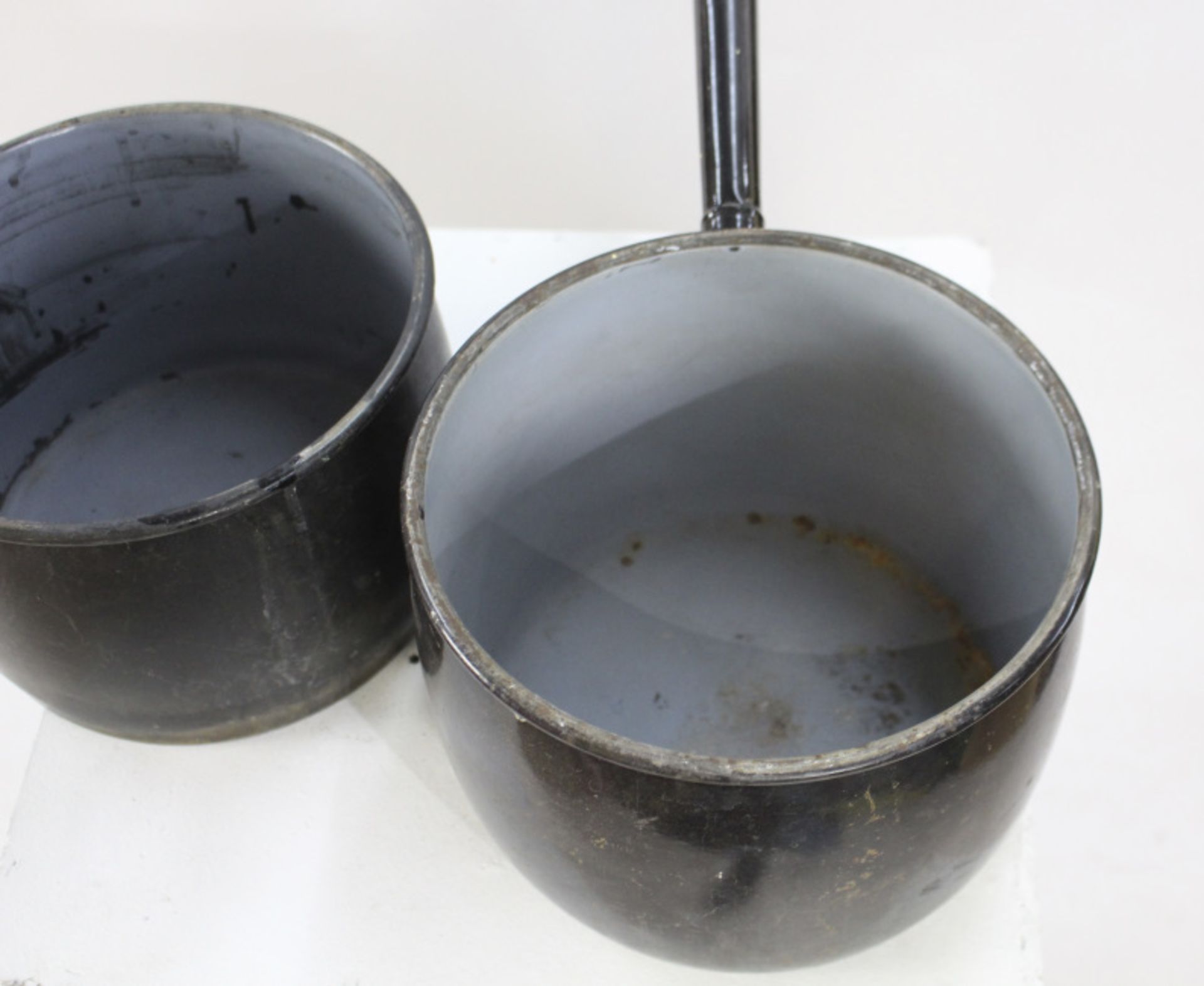 Pair of Antique Cast Saucepans - Image 4 of 5