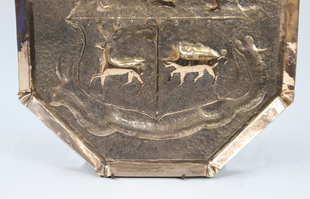 18th c. English Copper Armorial Wall Hanging - Image 5 of 8