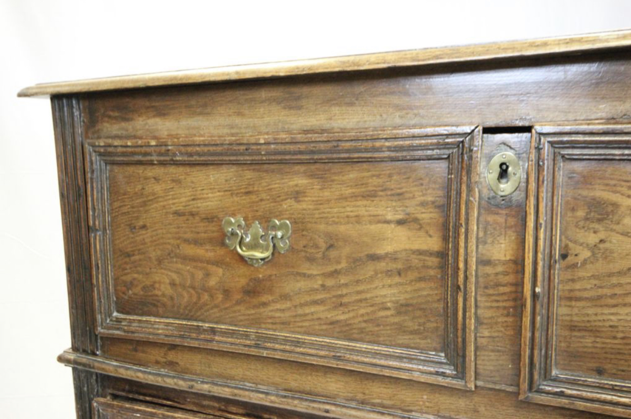 18th century Joined Oak Chest of Four Long Drawers - Image 3 of 4