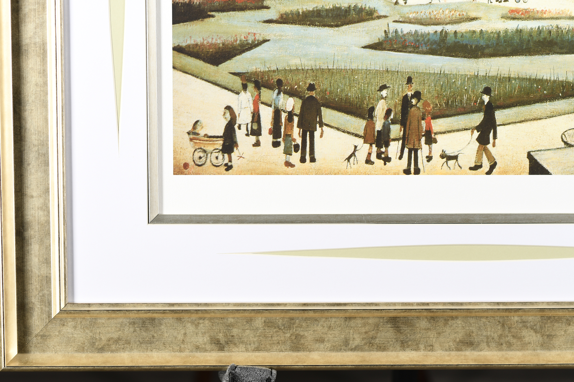 Limited Edition L.S. Lowry "Piccadilly Gardens" Authentication & Embossed Stamped. Mint Condition. - Image 9 of 10