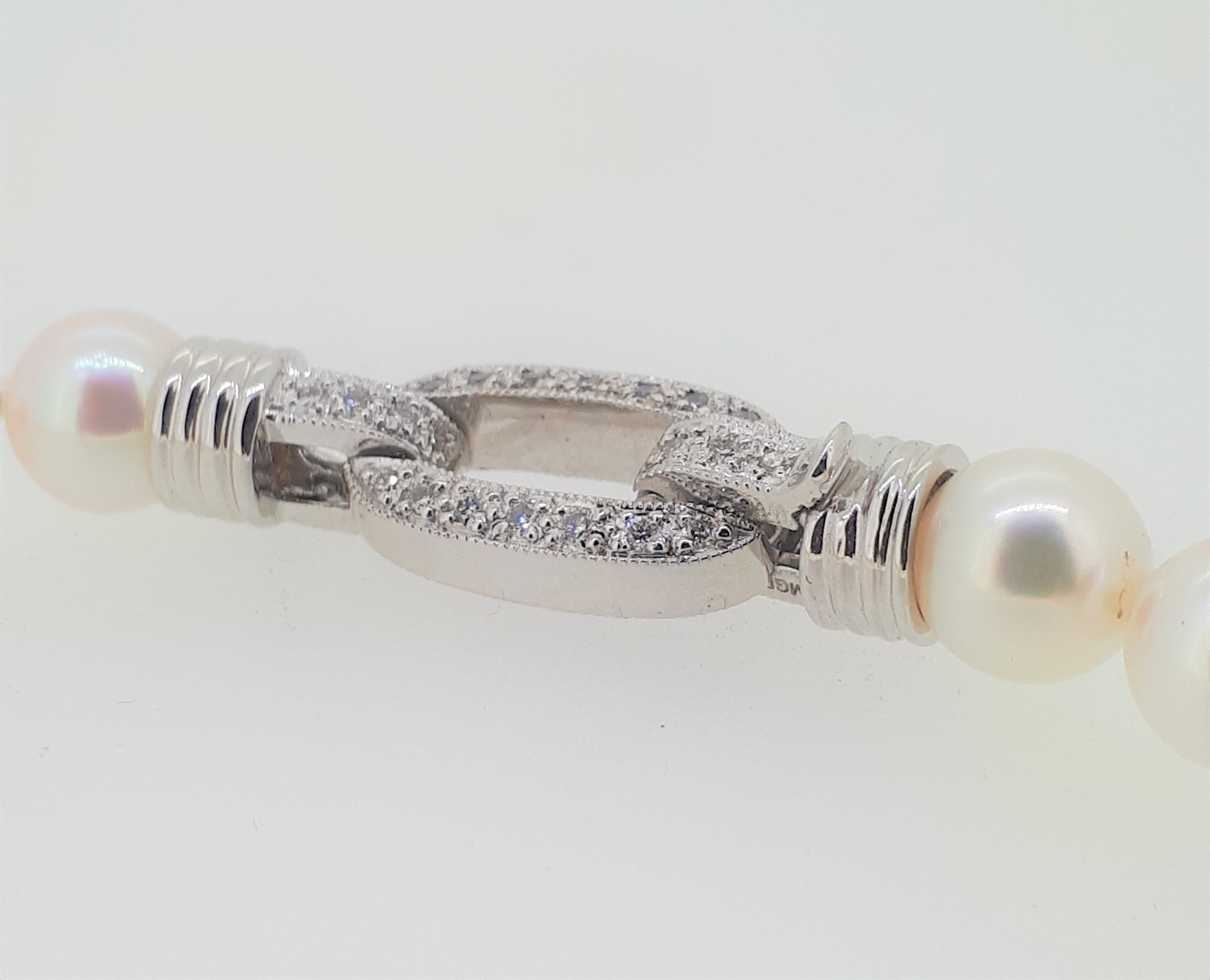 7-7.5mm Akoya Pearl 18" Necklace on an 18ct (750) White Gold 0.30ct Diamond Clasp - Image 5 of 10