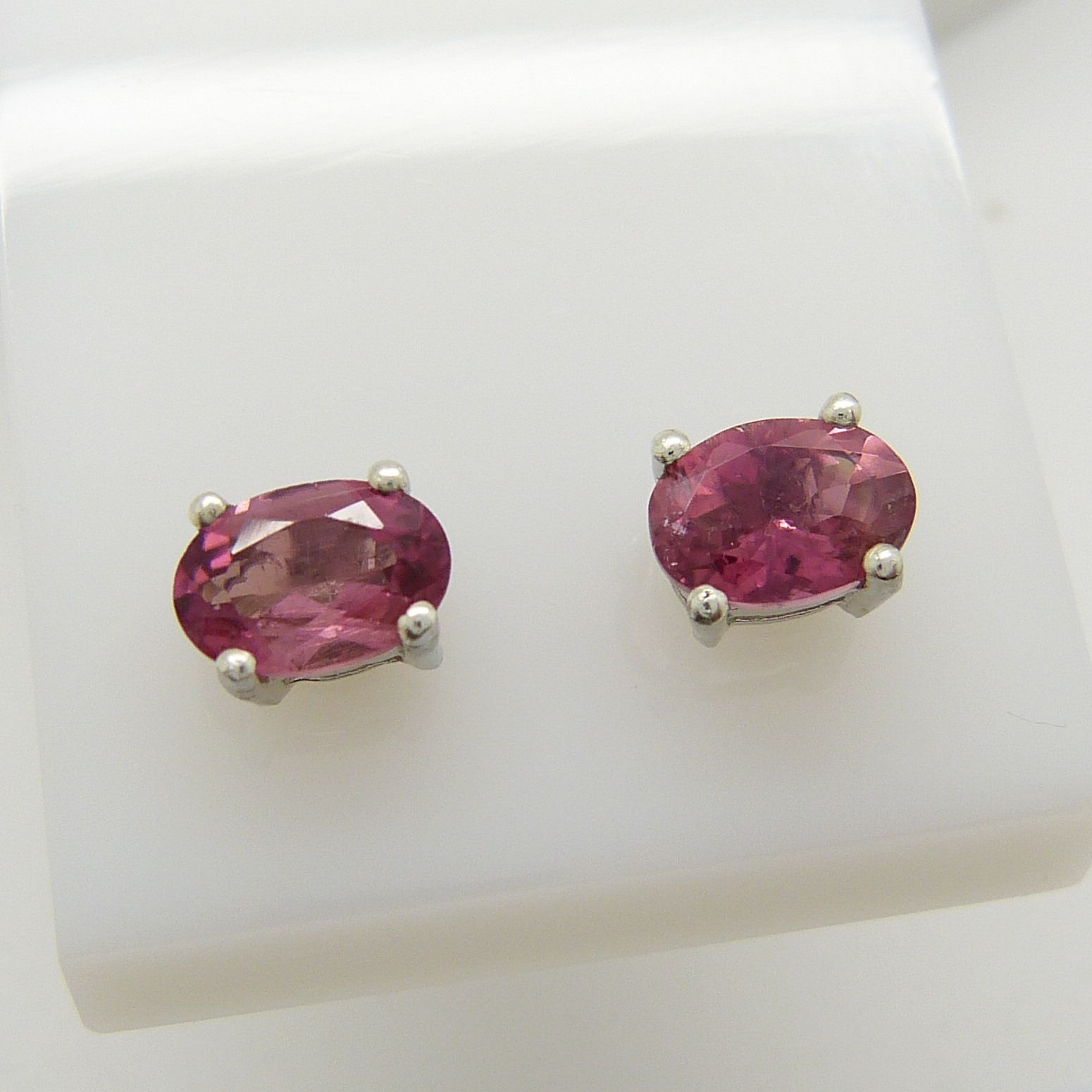 A pair of silver ear studs set with pink tourmalines, 1.30 carats (approx). - Image 2 of 5