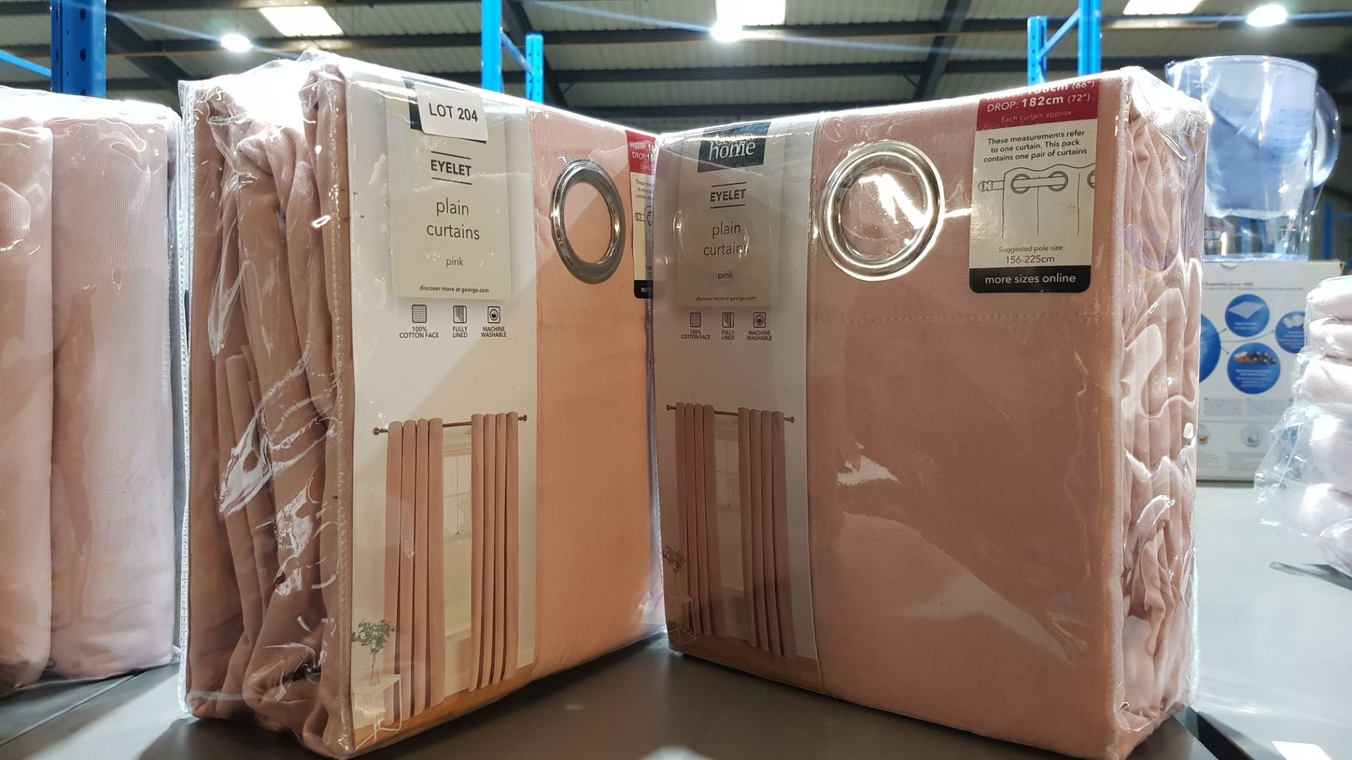 (R1F) 2 X Eyelet Plain Curtains Pink (Width 168cm Width 182cm)