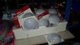 (R7N) A Quantity Of Hyper Tough Touch Lights (Mixed Condition)