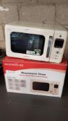 1 X Daewoo Retro Style Microwave Oven KOR-7LBKC