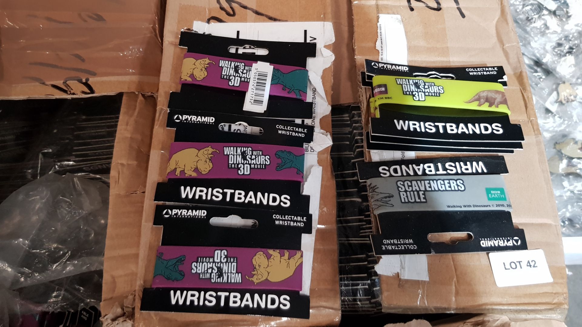 (R4O) Merchandise. Contents Of Floor : A Quantity Of Walking With Dinosaurs. Rubber Slogan Wristban - Image 2 of 3