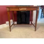 Kingwood French Table 19th-century