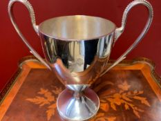 Silver trophy, William Barrett II 1926 London George IV