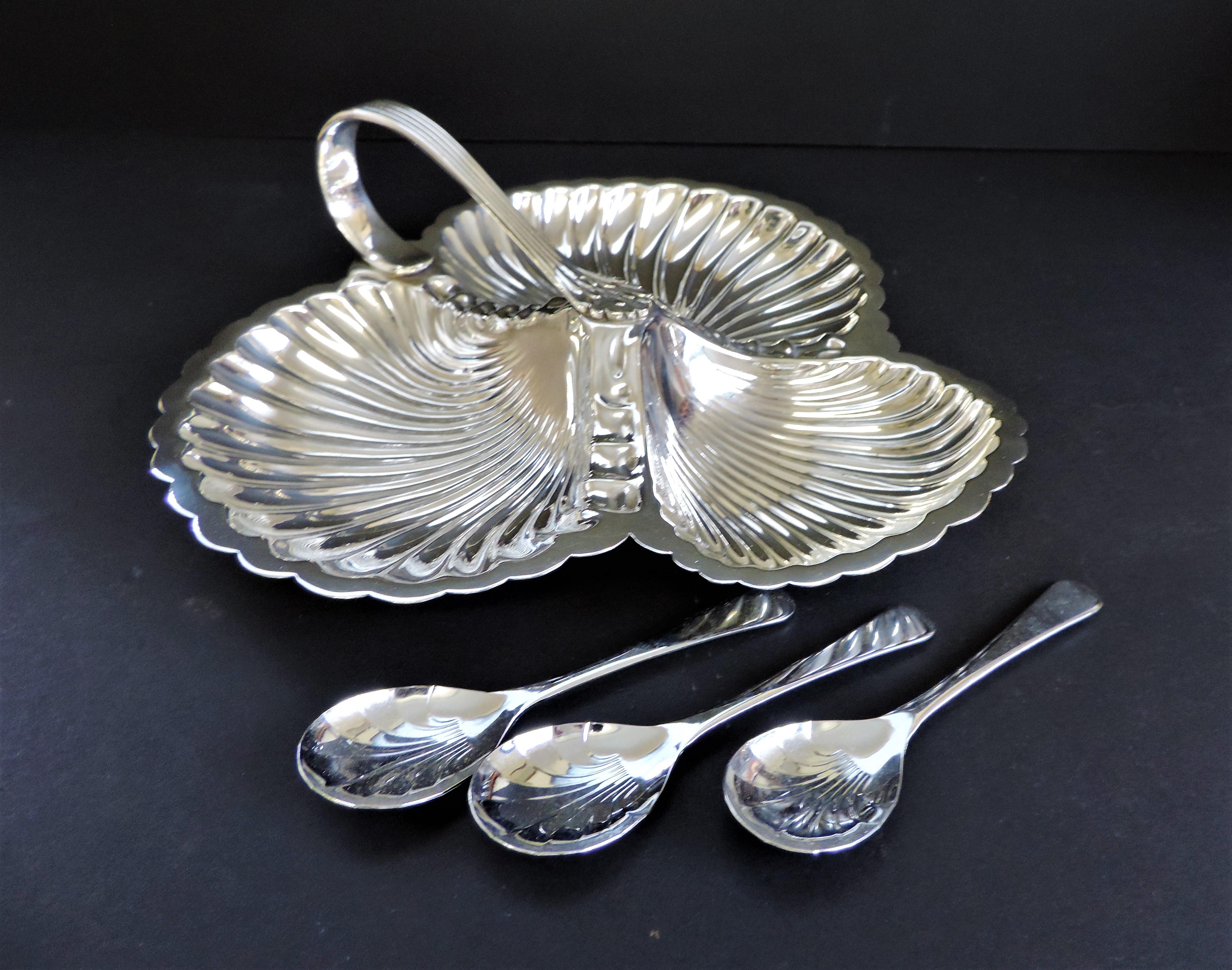 Antique Art Nouveau Silver Plated Hors D'oeuvre/Condiments Tray - Image 3 of 6