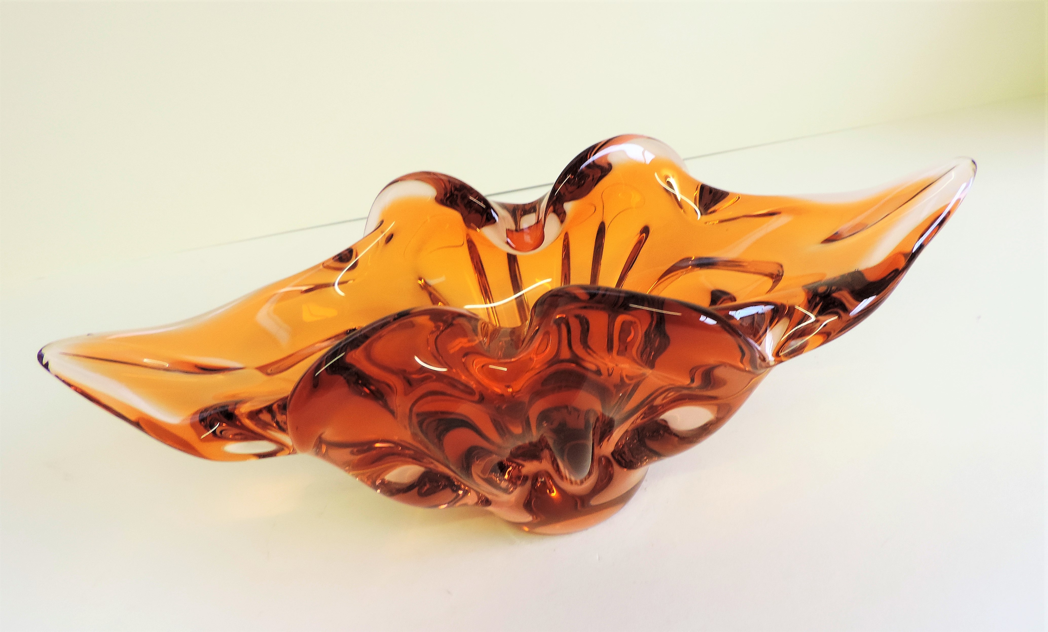 Chribska Czech Amber Glass Bowl by Josef Hospodka - Image 4 of 5