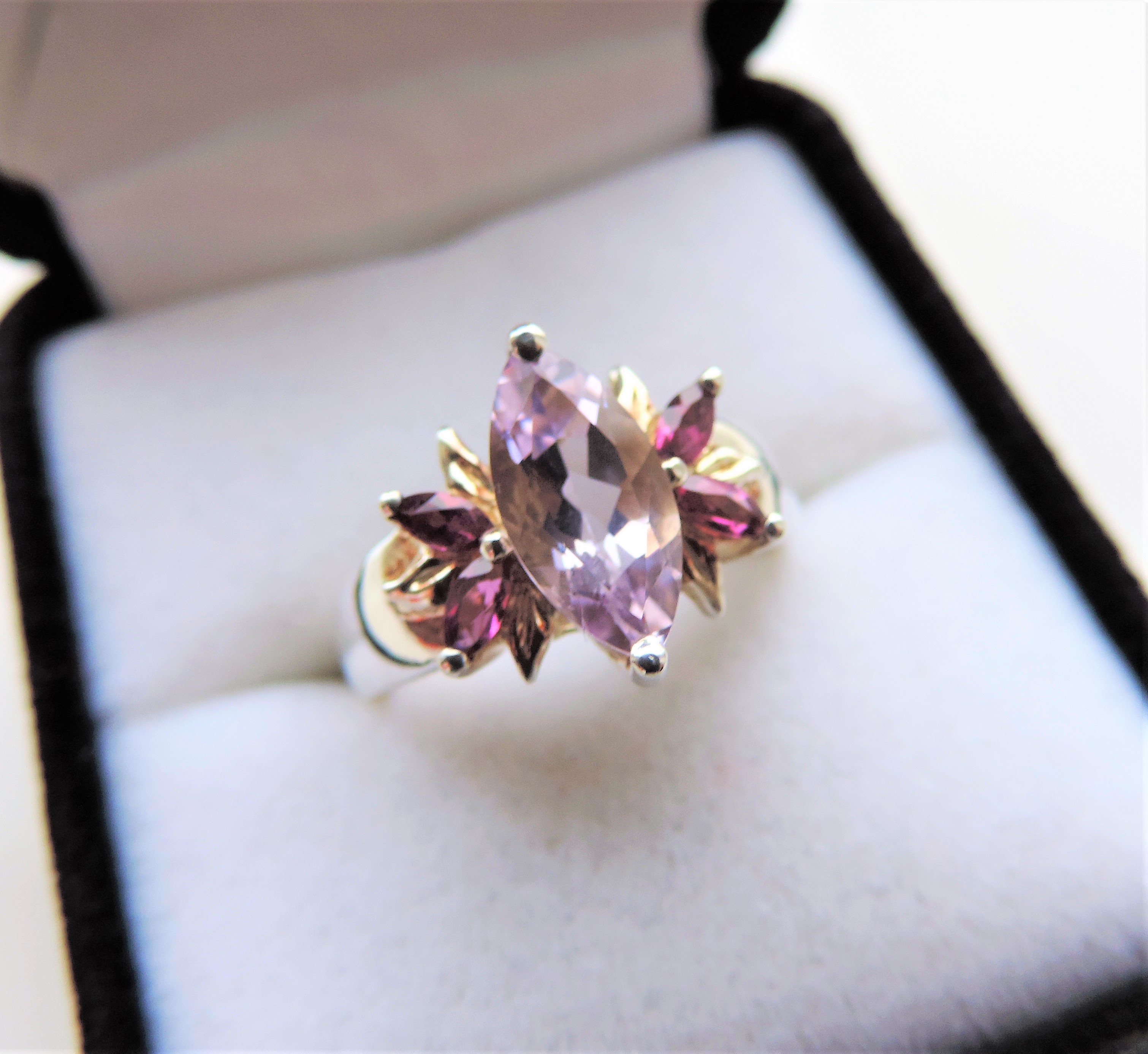 Tanzanite and Amethyst Sterling Silver Ring - Image 6 of 6
