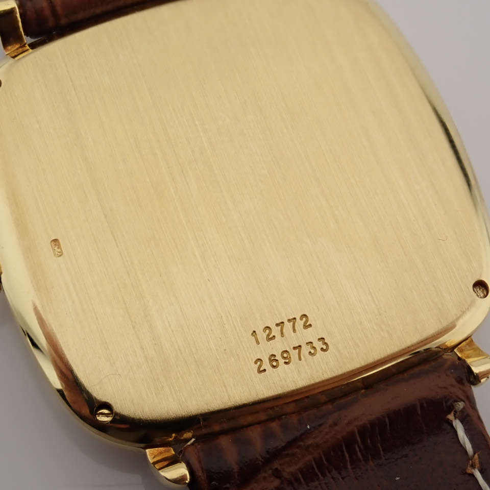 Piaget / Gentleman's 18K Yellow Gold Wrist Watch - Image 4 of 9