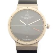 IWC / Porsche Design 32 mm - Gentleman's Titanium Wrist Watch