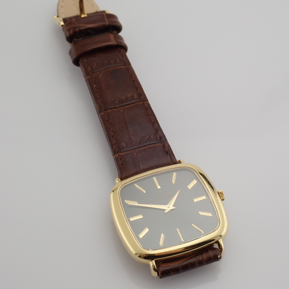 Piaget / Gentleman's 18K Yellow Gold Wrist Watch - Image 6 of 9