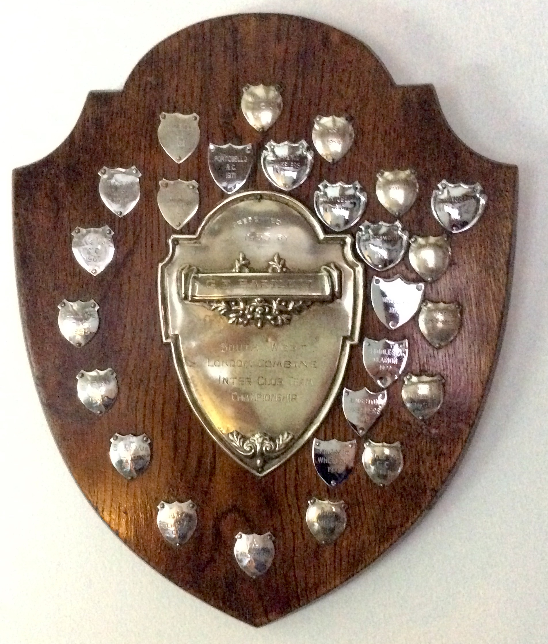 Large 1953 London Cycling Trophy Shield - Image 5 of 8
