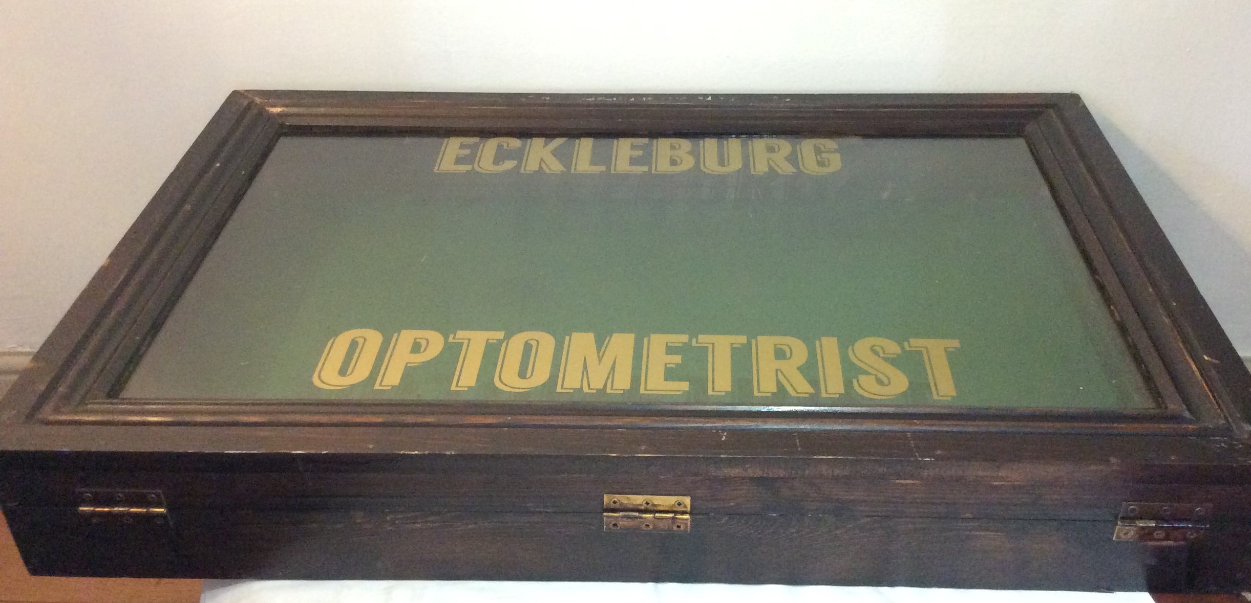 Eckleberg Optometrists Mahogany Display Cabinet Circa 1920 - Image 7 of 13