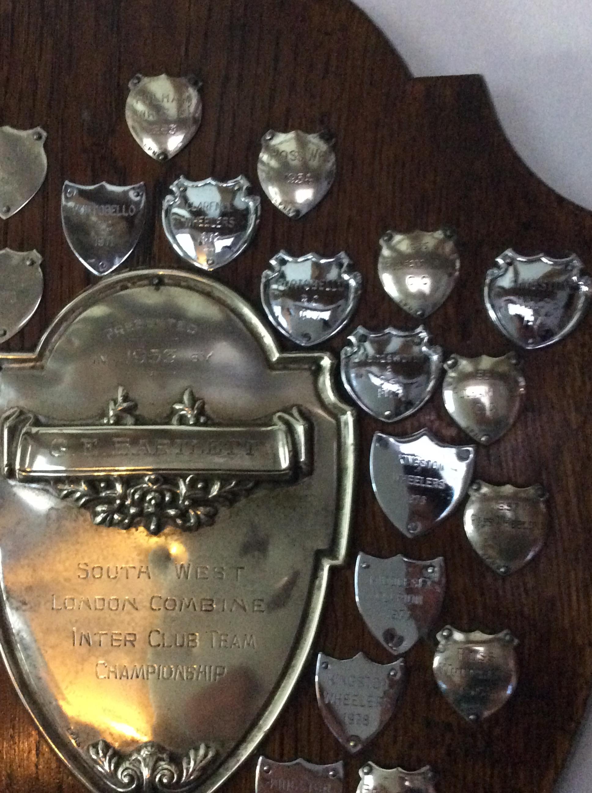 Large 1953 London Cycling Trophy Shield - Image 3 of 8