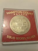 HAMPTON COURT HENRY VIII COMMEMORATIVE MEDAL