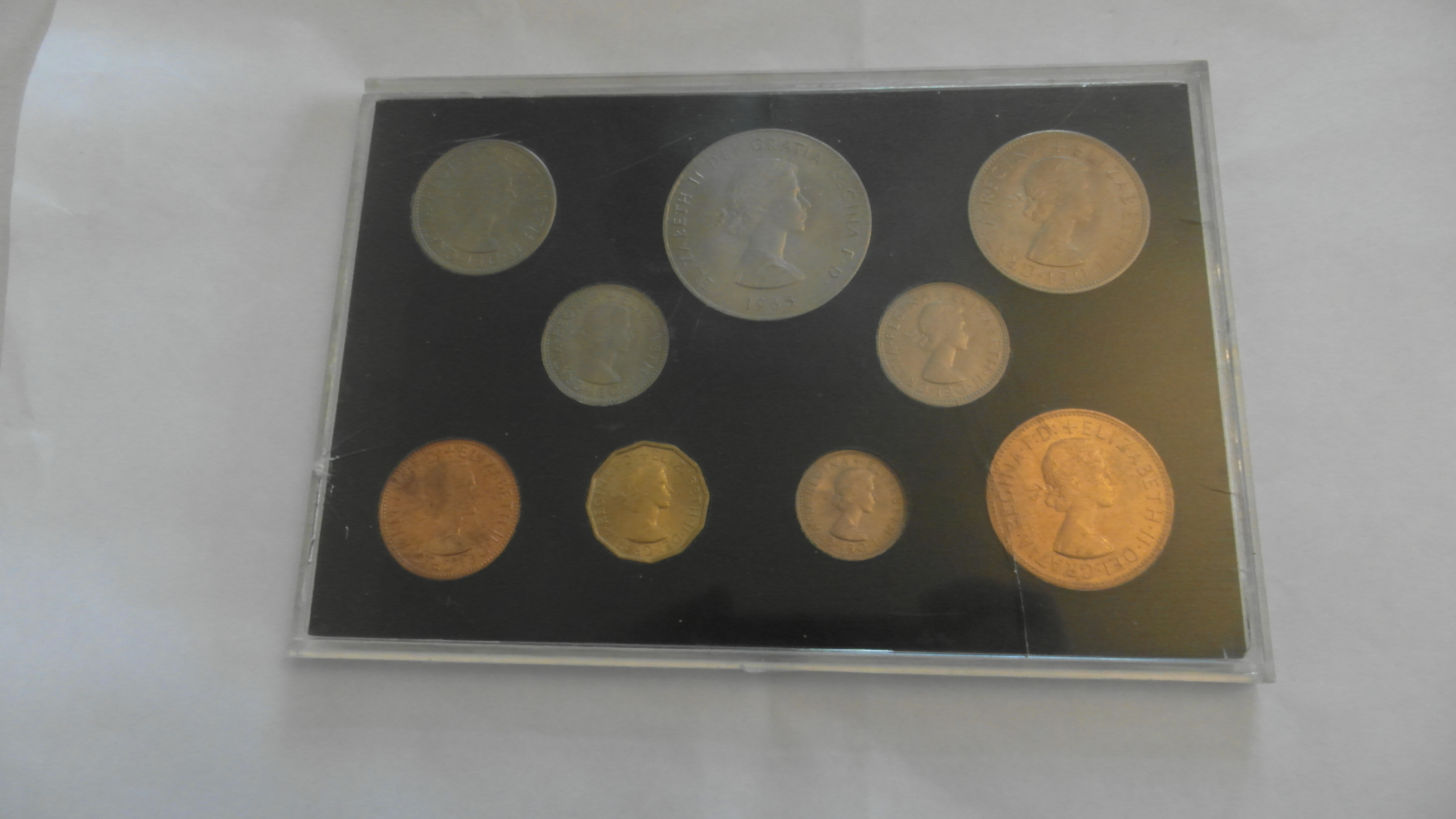 1965 QUEEN ELIZABETH UNCIRCULATED PRE DECIMAL 9 COIN SET - Image 4 of 6