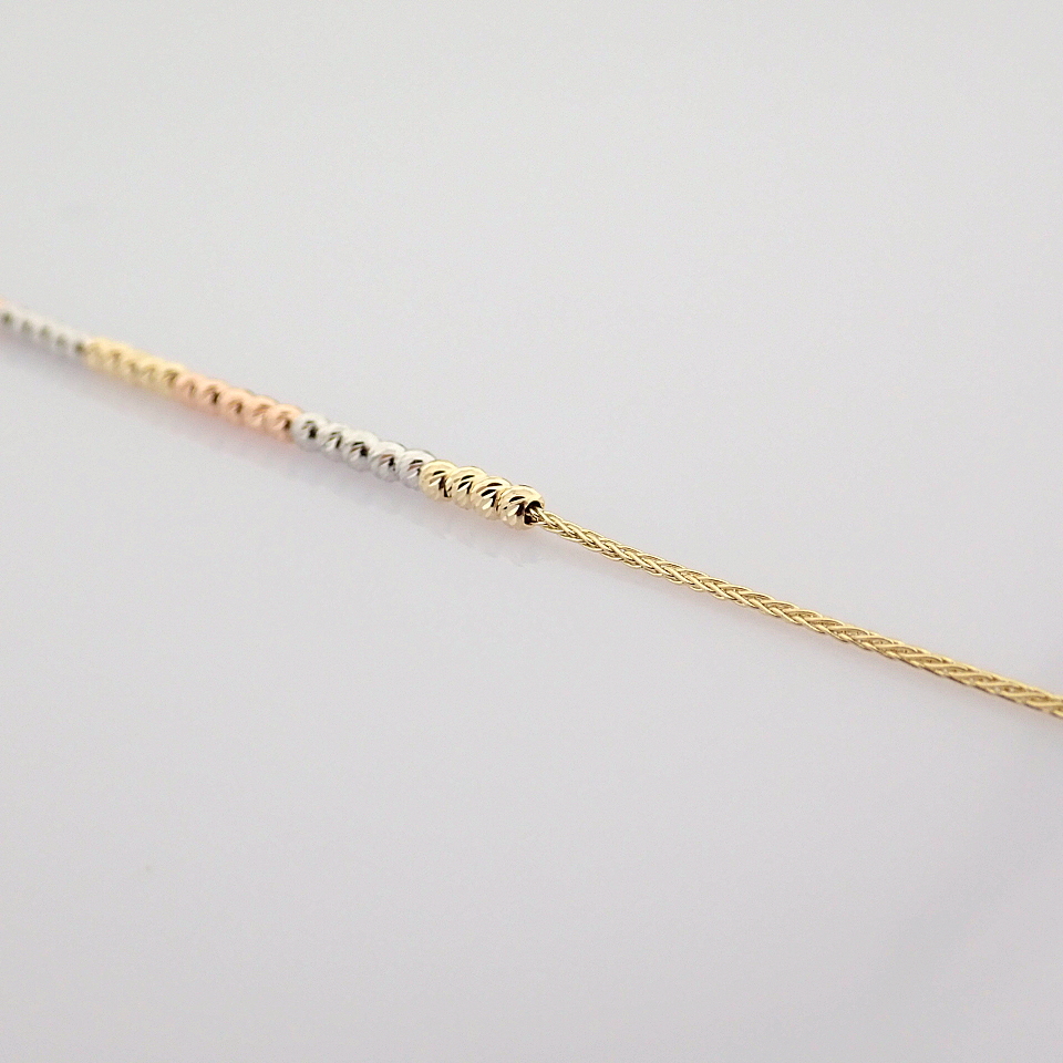 21 cm (8.3 in) Italian Beat Dorica Bracelet. In 14K Tri Colour White Yellow and Rose gold - Image 8 of 10