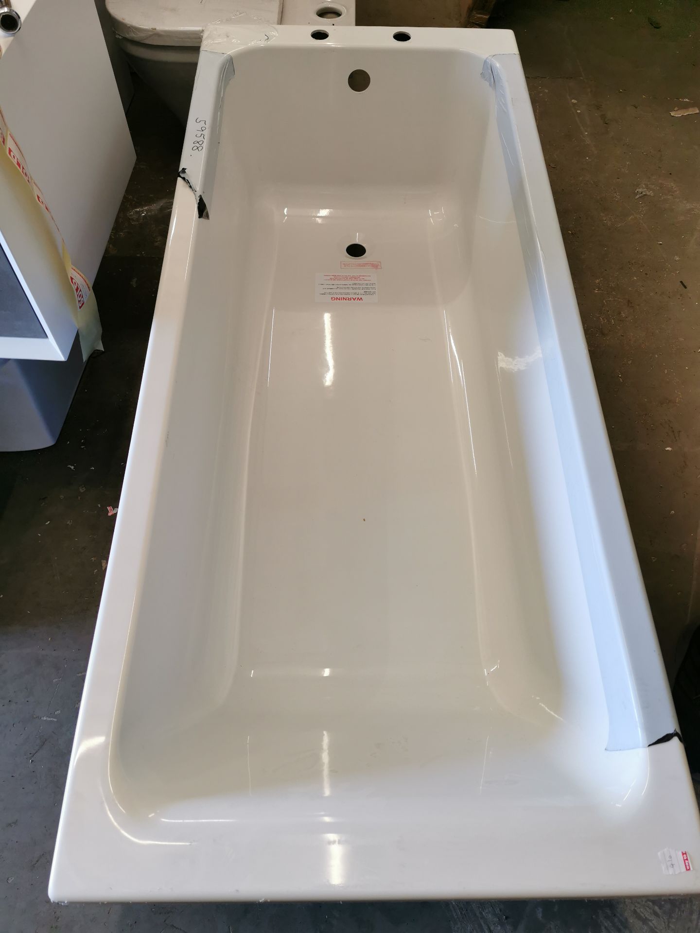 1700 x 700mm Superstrong Single Ended Bathtub