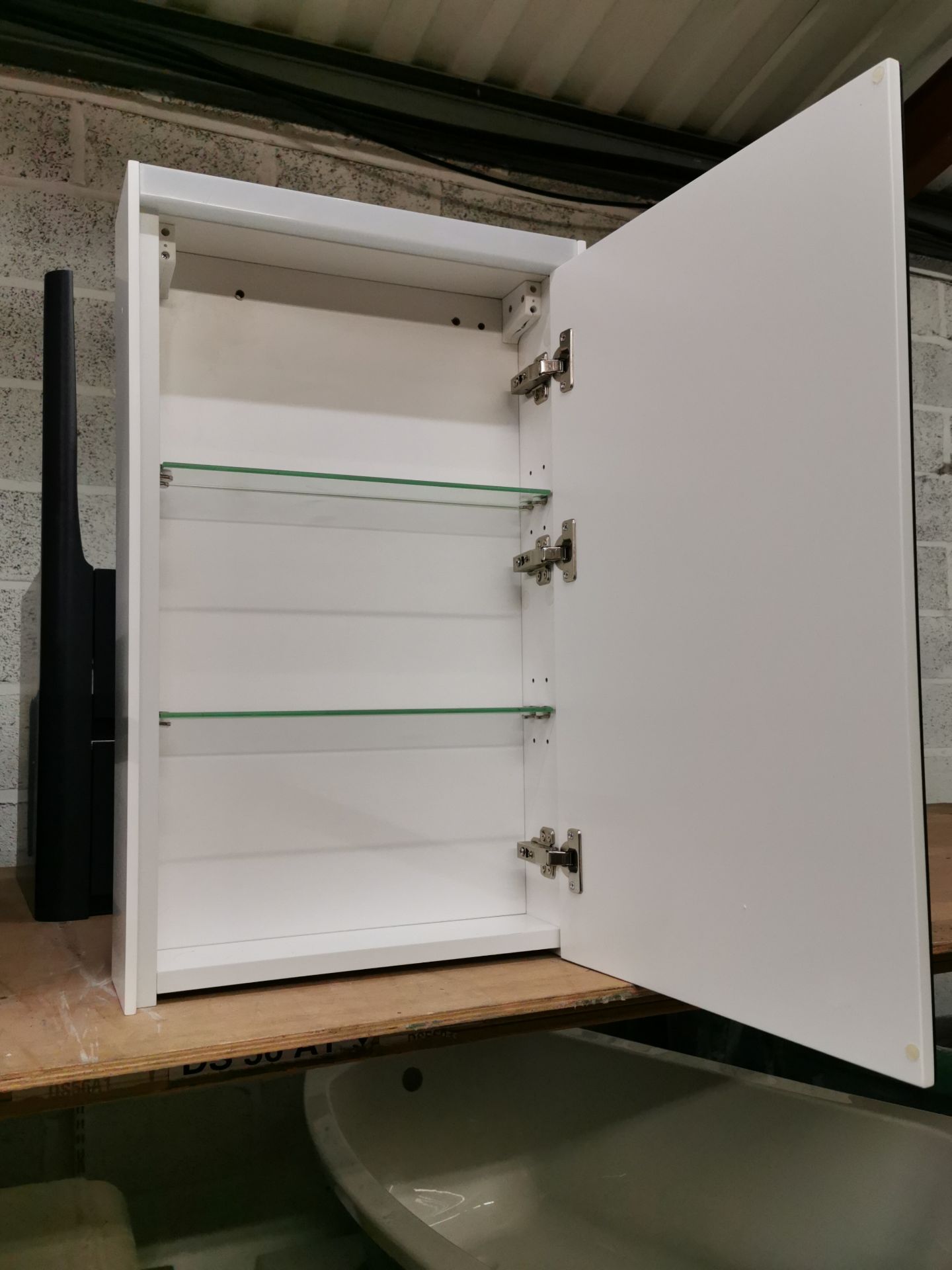 450 x 730mm LED Mirrored Cabinet RRP £149 - Image 2 of 2