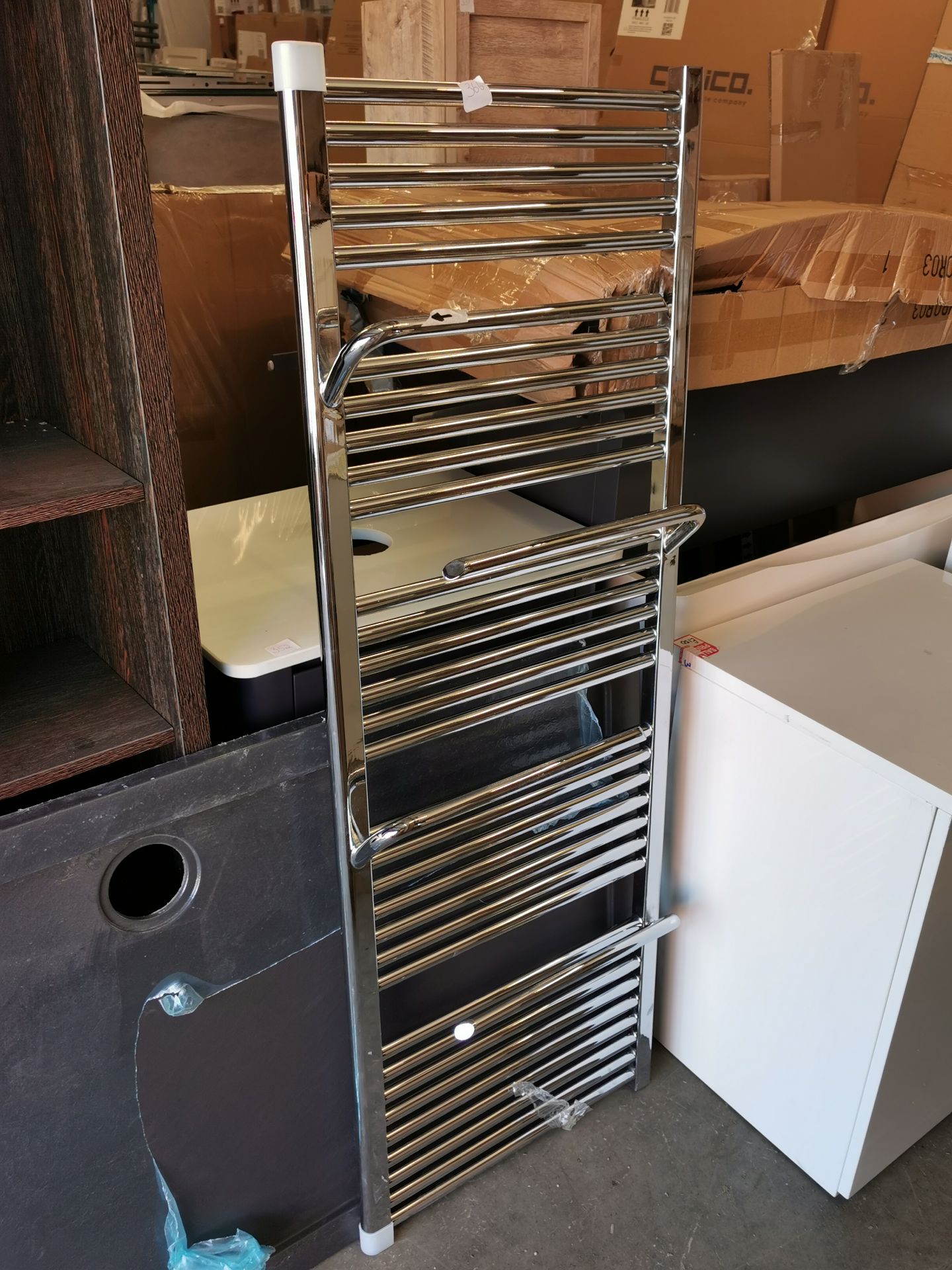 550 x 1500mm Designer Chrome Towel Radiator RRP £379 - Image 2 of 2