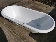 1700 x 800mm Double End Roll-Top Bathtub RRP £349