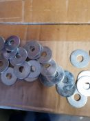 1000 - M8x25mm washers