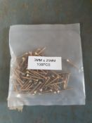 3400 - 3x25mm Screws