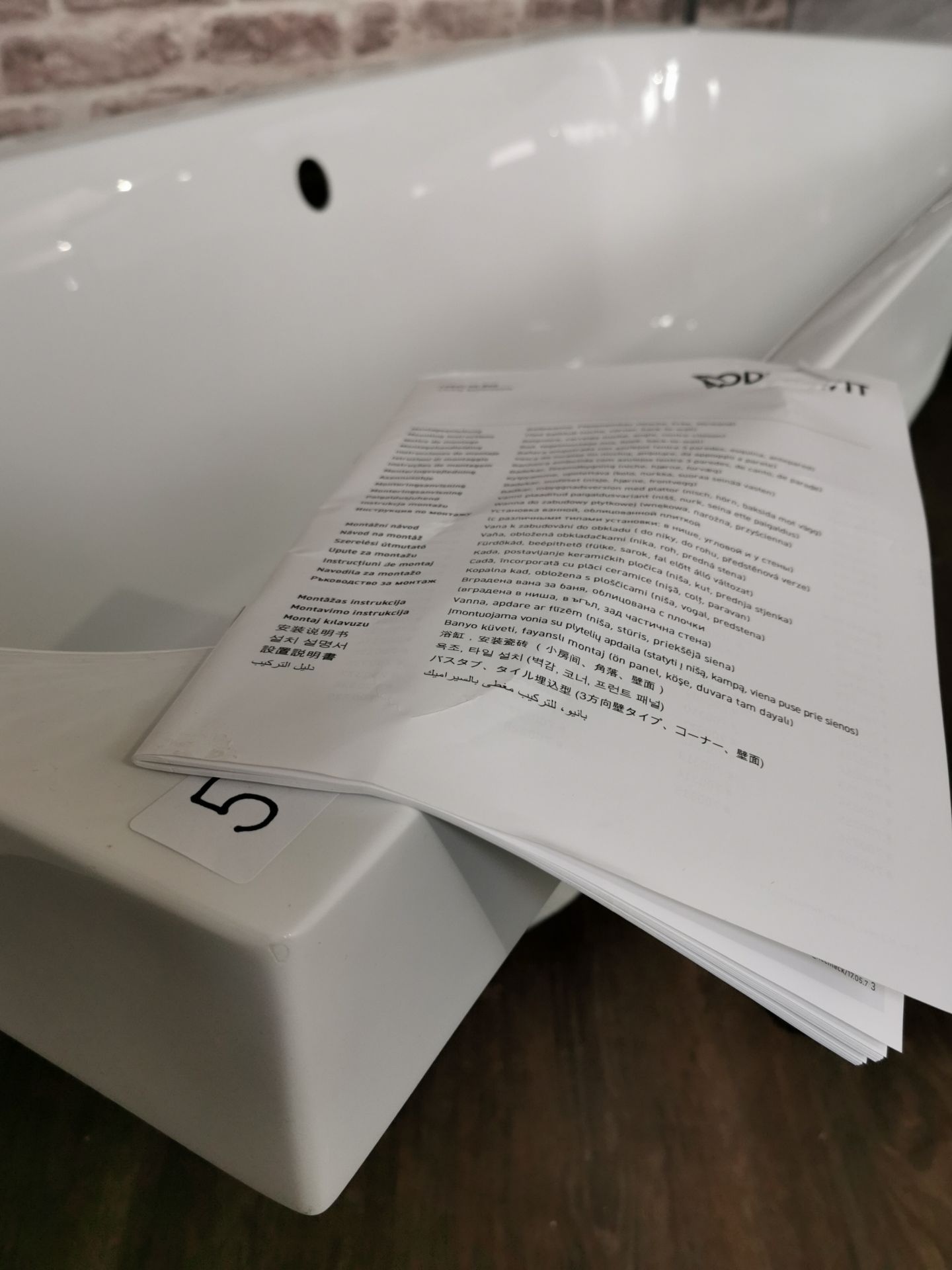 Duravit Philippe Starck Designer Superstrong Acrylic bath RRP £649 BNIB - Image 4 of 6