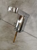 Designer Adjustable Sliding Bath Filling Tap Unit RRP £389