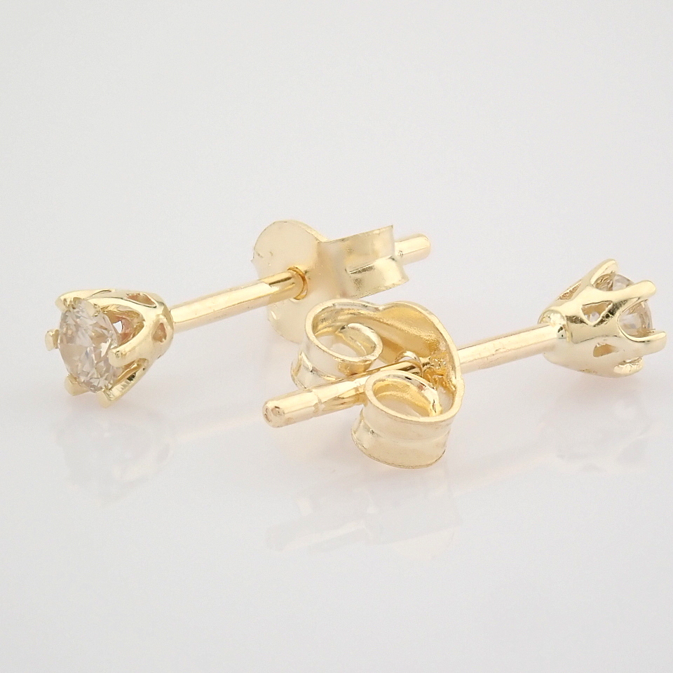 14 Yellow Gold Diamond Solitaire Earring - Image 6 of 7