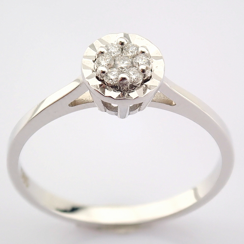 14K White Gold Diamond Ring