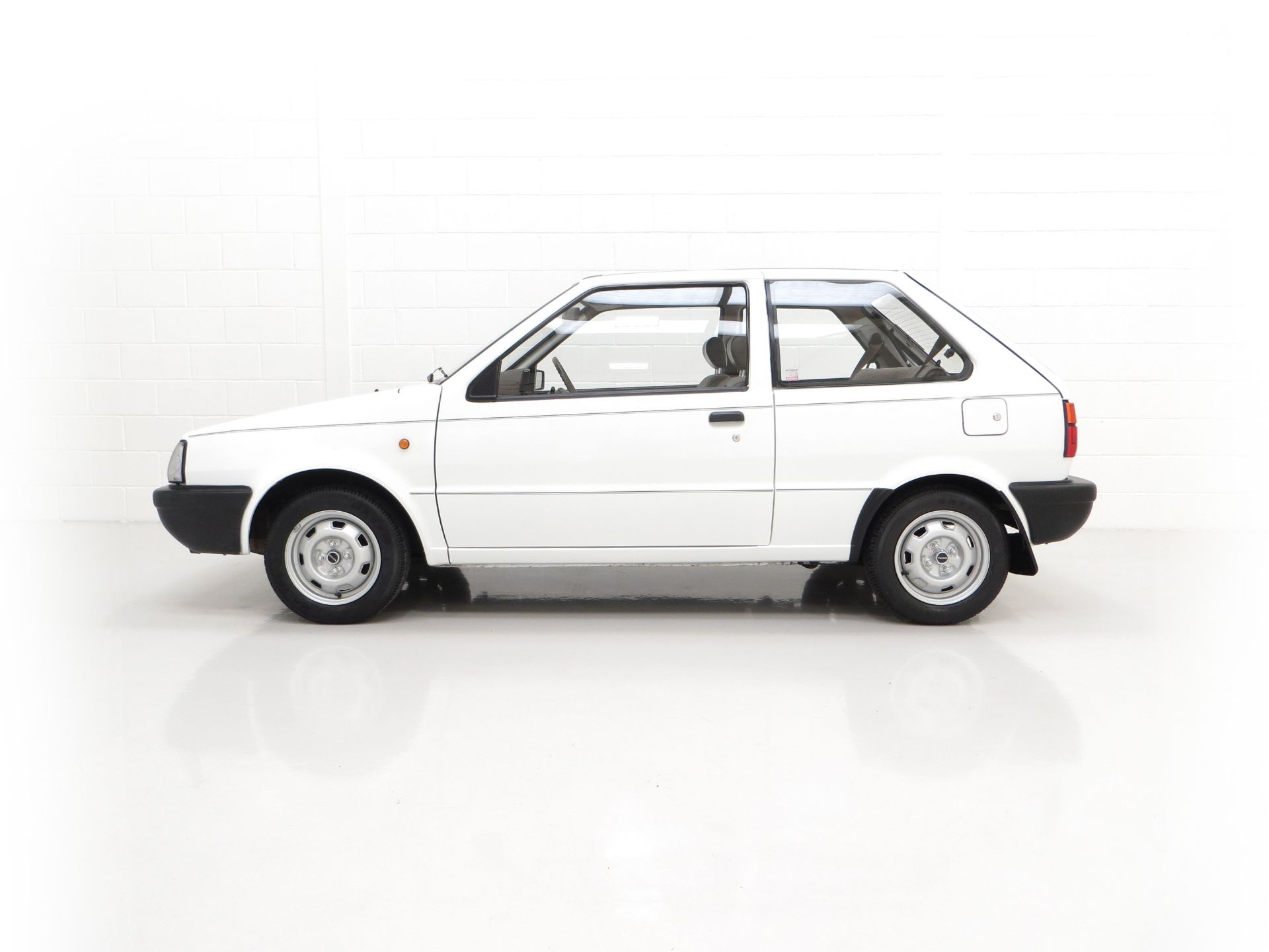 1991, Nissan Micra 1.0 Premium - Image 24 of 118