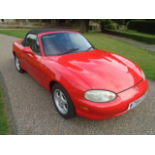 2000 Mazda MX5 auto