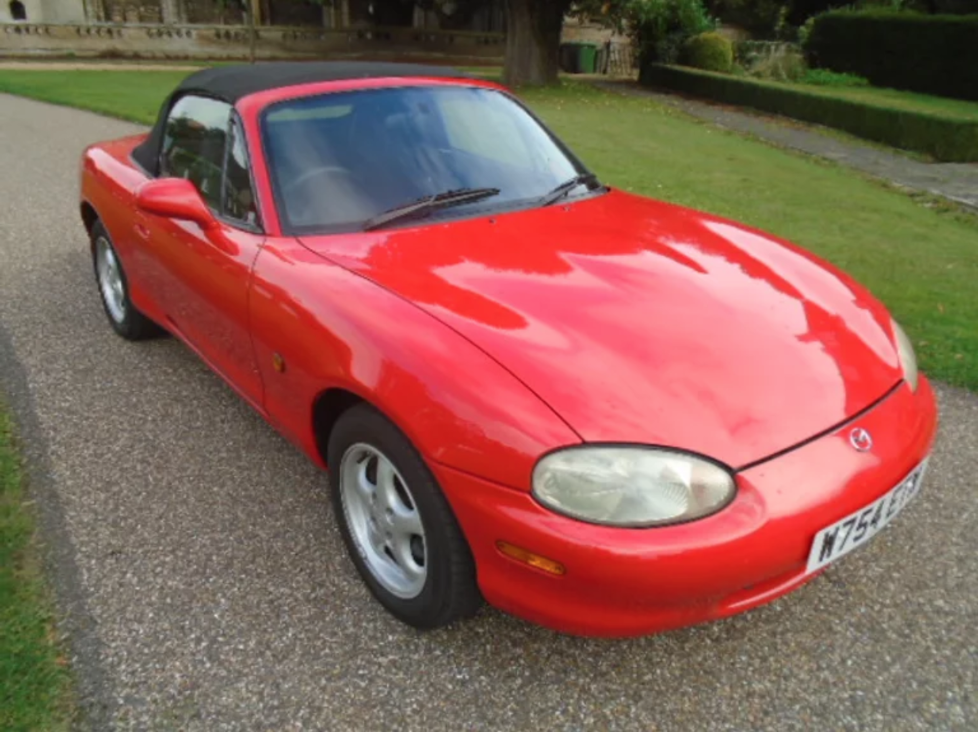 2000 Mazda MX5 auto